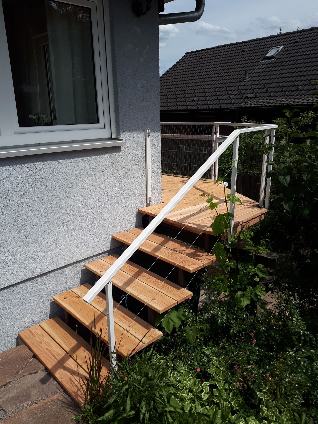 Terrasse in Rangendingen mit Lärchenbelag