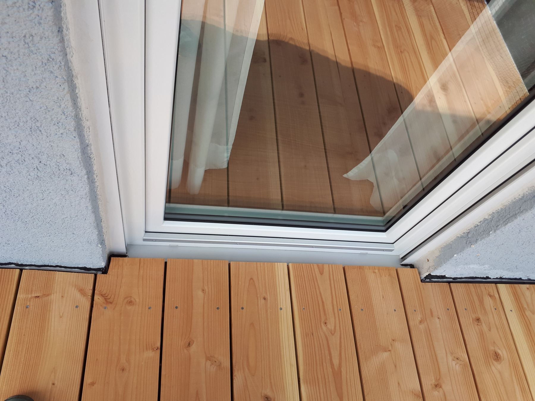 Terrasse in Rangendingen mit Lärchenbelag Bild 5